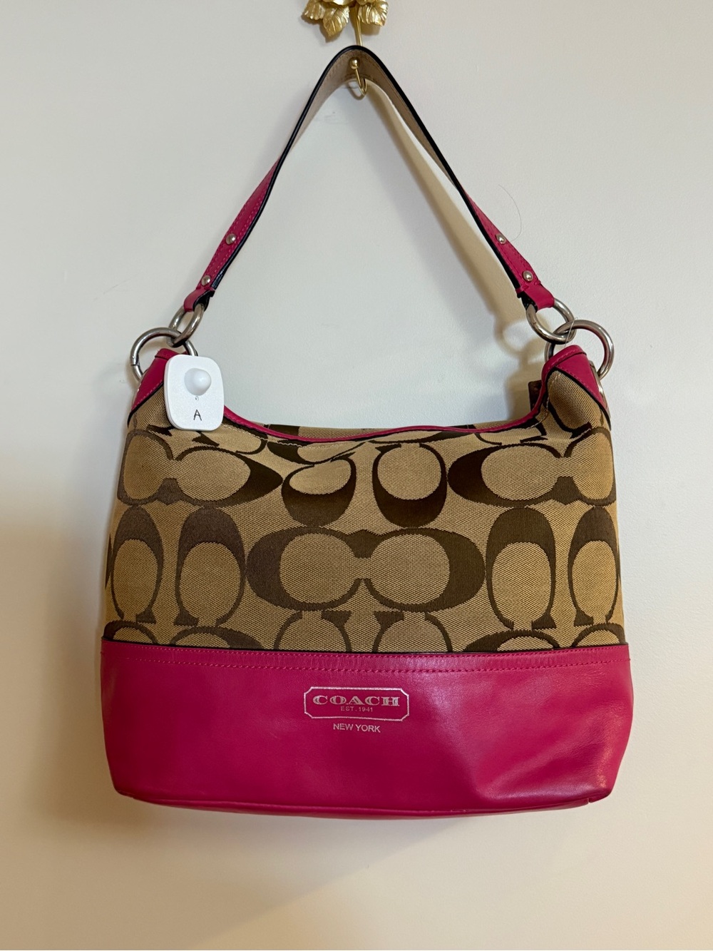 Coach Brown Signature Canvas Shoulder Bag with Pink Leather Trim - Picture 2 of 9